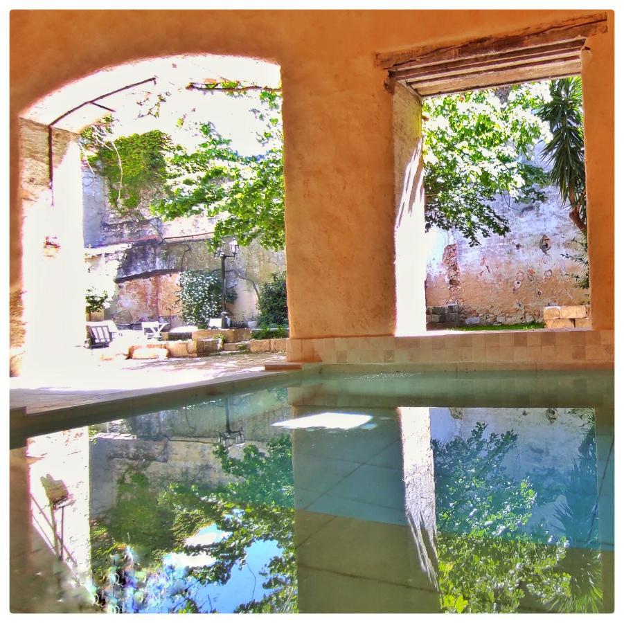 La Vigneronne Des Costieres Bed & Breakfast Vauvert Exterior photo